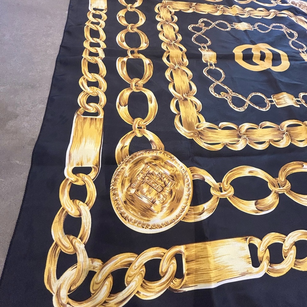 Black and Gold Chain Print Scarf - Picture 4 of 10